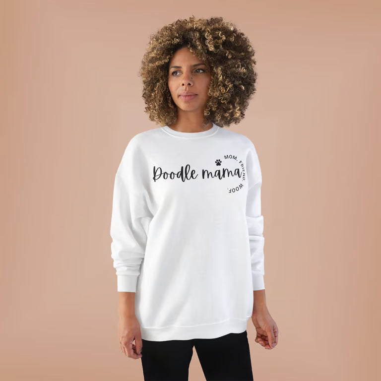 Goldendoodle Dog Mom Sweatshirt | Cozy Doodle Mama Crewneck for Pet Lovers | blk text