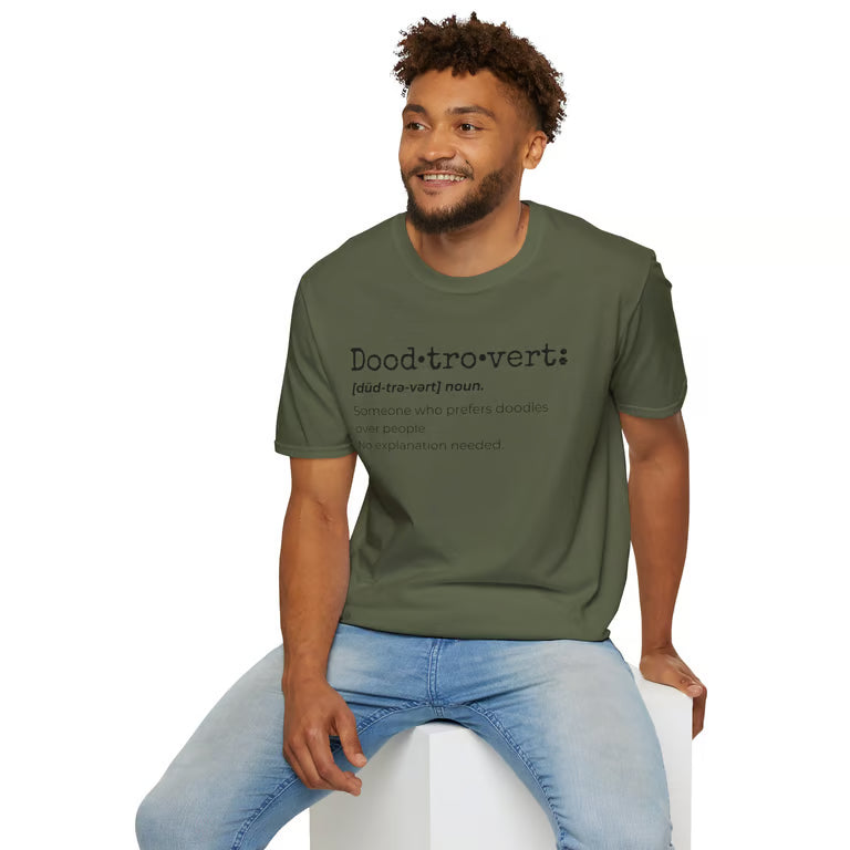 Doodtrovert Funny Goldendoodle Definition T-Shirt | Blk text
